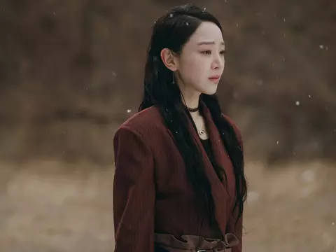 Shin Hye-sun em A Arte de Sarah (Reprodução)