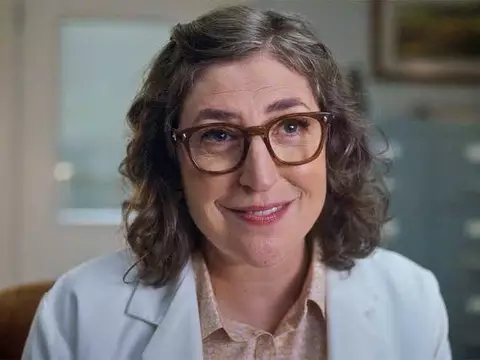 Atriz de The Big Bang Theory fala sobre participação em Stuart Não Consegue Salvar o Universo