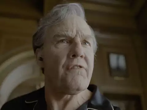 Digger | Viejo y calvo, Tom Cruise aparece irreconocible en el tráiler de la película