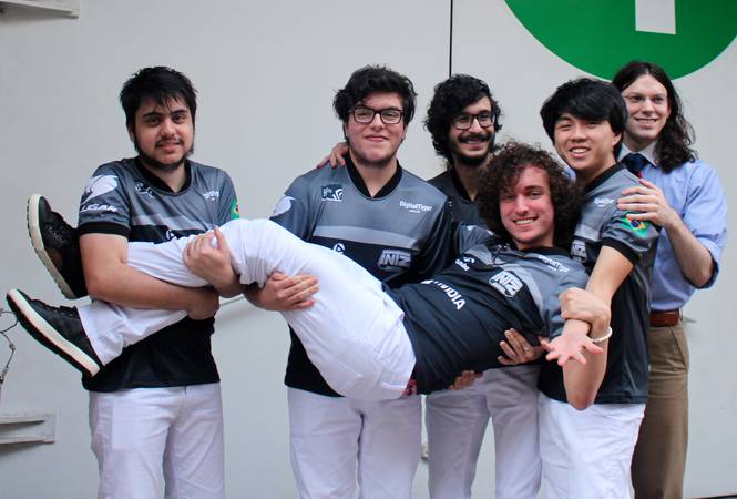 TAKESHI REAGE aos CASTERS do CBLOL na ACADEMIA: Ele quer ganhar o Hexa no  SOCO?