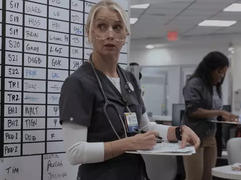 The Pitt é a série com mais indicações ao Emmy 2026