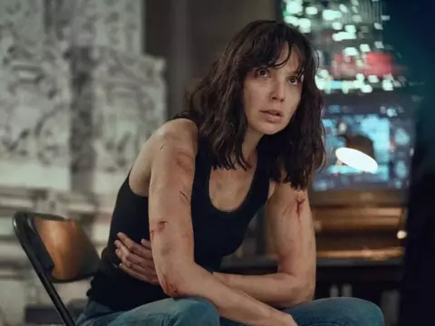 Gal Gadot em Agente Stone (Netflix/Reprodução)