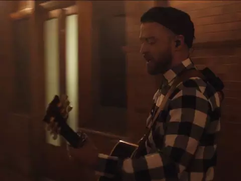 Justin Timberlake lança clipe de música nova, "Say Something"; veja