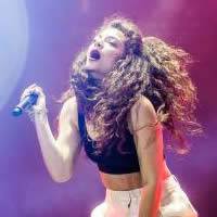Cantora Lorde escolherá as músicas da trilha de Jogos Vorazes: A Esperança  - Parte 1 - Notícias de cinema - AdoroCinema