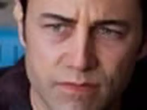 Looper - Assassinos do Futuro | Novos clipes, featurettes e imagens