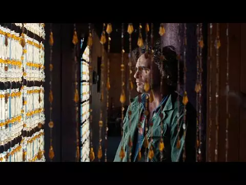 Vício Inerente ganha novo trailer