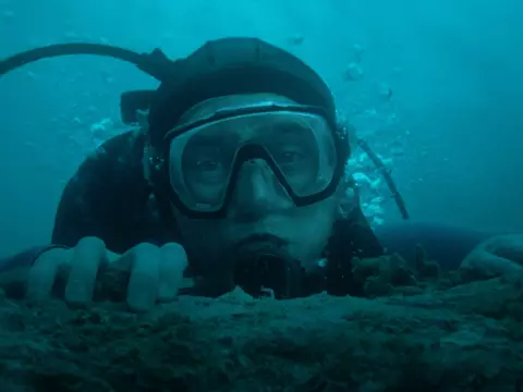 La caída de la ballena | Final explicado, ¿qué decía la carta que tenía Jay?