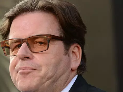 Tsunami LA | Diretor de Lara Croft: Tomb Raider comandará filme