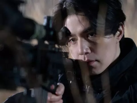 Lee Dong-wook em Uma Loja Para Assassinos (Reprodução)