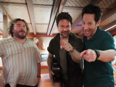 Anaconda | Jack Black dá conselho em vídeo de bastidores do longa