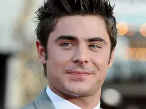 Baywatch | Zac Efron deve se juntar a The Rock no filme