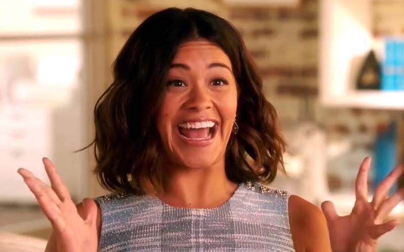 Gina Rodriguez em Jane the Virgin/CW
