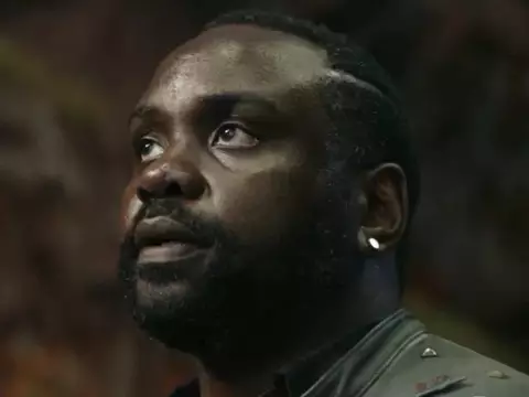 Brian Tyree Henry, em cena de Godzilla e Kong: O Novo Império