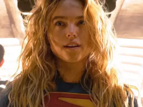 ¡Supergirl y su director llegarán a CCXPMX26!