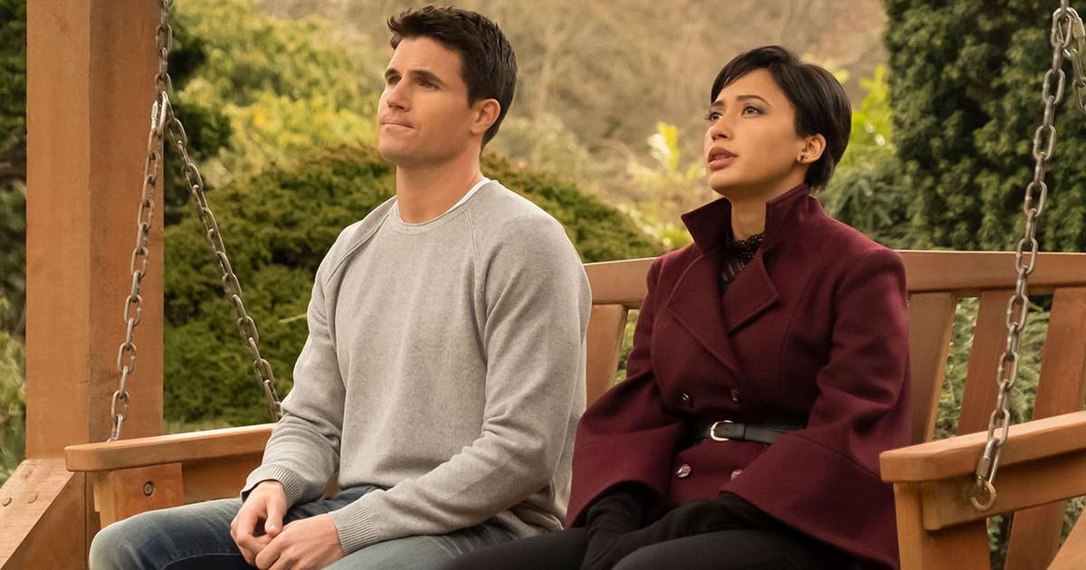 Plantão Cinéfilo: "Isso é tão Black Mirror", conheça séries e filmes com proposta futurista que traz o lado negativo das tecnologias