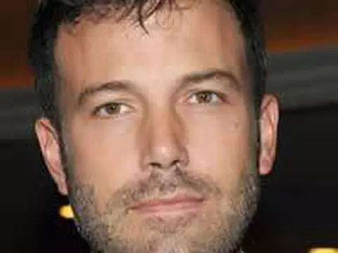 Ben Affleck vai dirigir suspense político na África