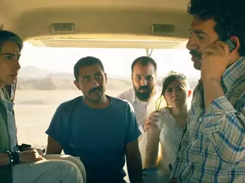 Jafar Panahi, diretor de Foi Apenas Um Acidente, é condenado a prisão