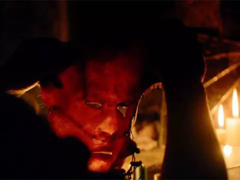 Leatherface | Prelúdio de O Massacre da Serra Elétrica ganha clipe e cartaz