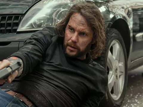 Taylor Kitsch explica jornada de Ben Edwards em A Lista Terminal: Dark Wolf