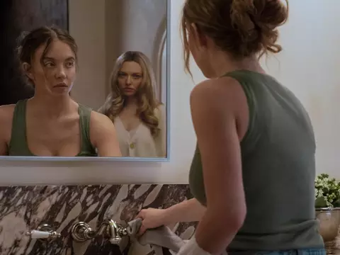 Adaptação de A Empregada perde essência ao se importar demais com o espetáculo