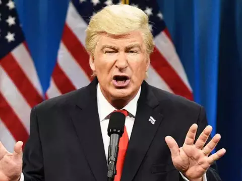 Alec Baldwin como Donald Trump/NBC