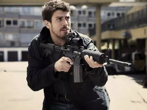 Toby Kebbell Joins 'Dirty' Cast with 'The Odyssey' Actress
