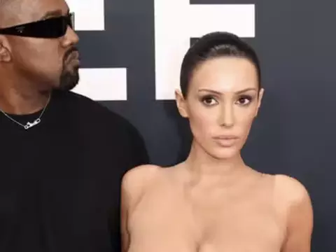 Grammy 2025 | Bianca Censori vai pelada ao prêmio com Kanye