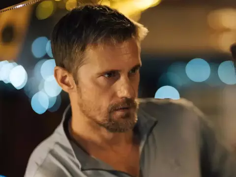 Pillon | Romance gay BDSM com Alexander Skarsgard ganha trailer intenso
