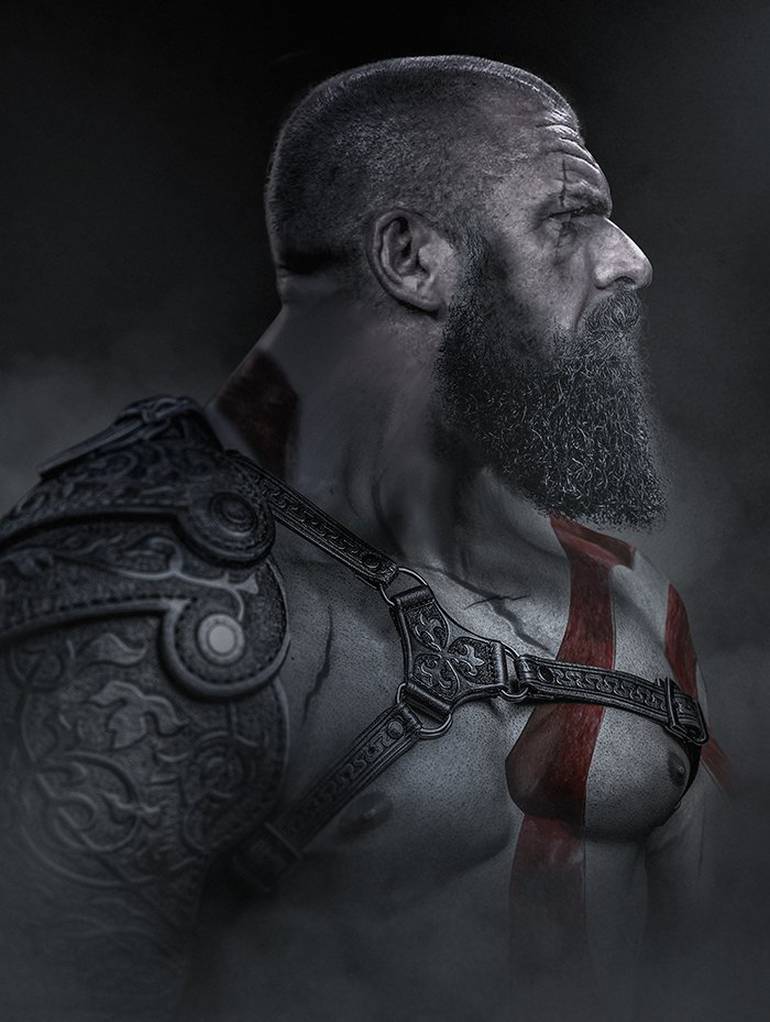 Triple H como Kratos.
