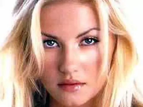 Elisha Cuthbert em suspense de sequestro