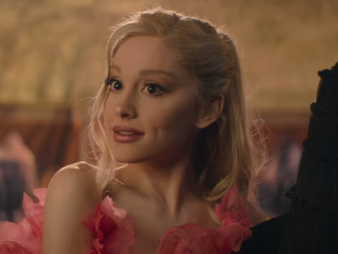 Ariana Grande e Josh Gad aparecem em bastidores de animação do diretor de Wicked