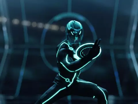 Cena de Tron: O Legado