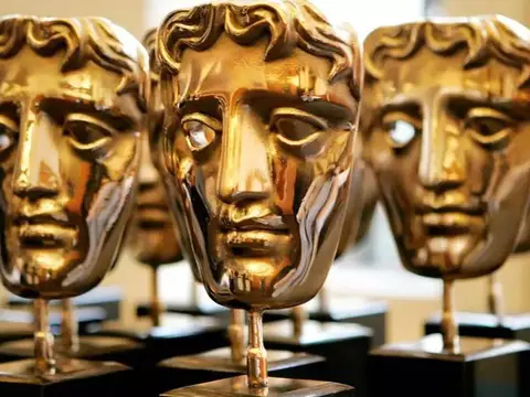 Foto de estatuetas do BAFTA/Reprodução