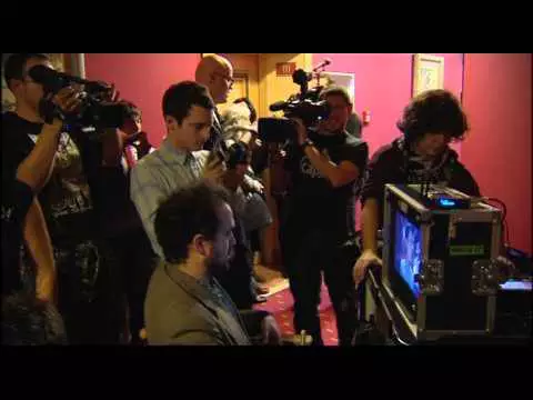 Open Windows | Elijah Wood e Sasha Grey no primeiro vídeo do suspense