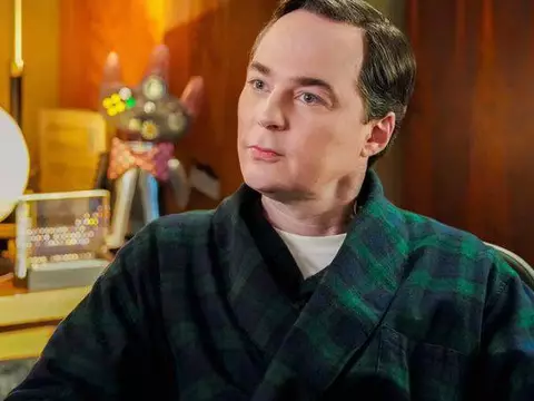 Jim Parsons revela como foi convencido a retornar para fim de Young Sheldon