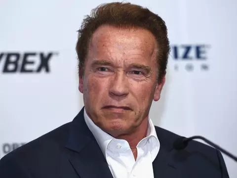 Arnold Schwarzenegger 