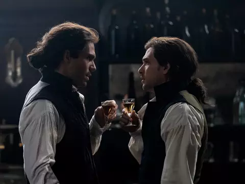 MGM+ revela primeiras imagens de Um Conto de Duas Cidades; veja