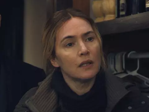 Kate Winslet revela ter sido criticada por seu peso durante filmagens de Lee
