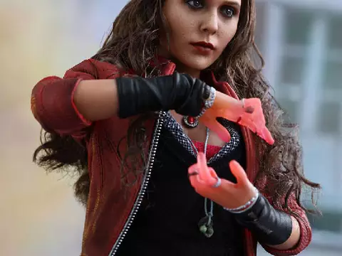 Vingadores: Era de Ultron | Hot Toys apresenta a figura de luxo da Feiticeira Escarlate