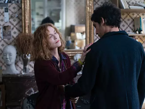 Isabelle Huppert em Parallel Tales (Reprodução)