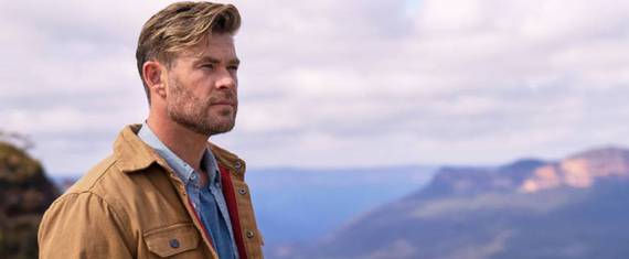 Chris Hemsworth conta que não vai mais ficar bombado para