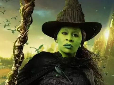Cynthia Erivo em Wicked (Reprodução)