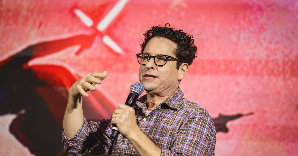 Star Wars: A Ascensão Skywalker  J.J. Abrams comenta que, graças a Rian  Johnson, ousou ir além no Episódio IX - Cinema com Rapadura