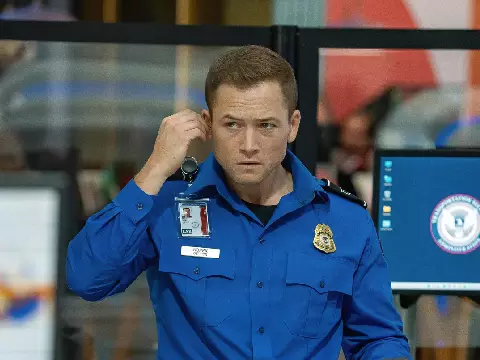 Bagagem de Risco | Suspense da Netflix com Taron Egerton ganha trailer