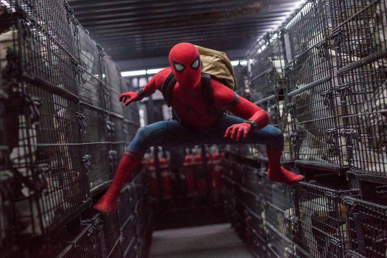 Peter Parker em Homem-Aranha: De Volta Ao Lar 