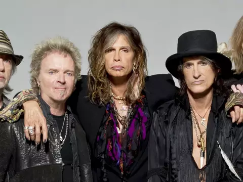 A banda Aerosmith reunida