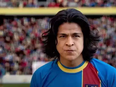 Cristo Fernández, de Ted Lasso, estreia como jogador de futebol; veja