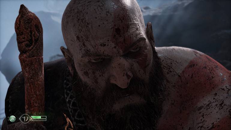 Kratos machucado.