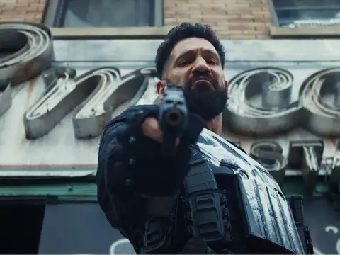 Foto de Jon Bernthal como Justiceiro; Saiba quais são os filmes e séries do vigilante e onde assisti-los