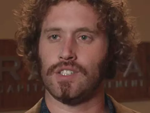 Silicon Valley | Criador explica que saída de T.J. Miller foi causada por abuso de álcool e drogas pelo ator